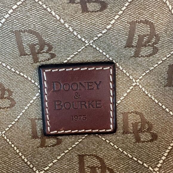 Authentic Dooney & Bourke Vintage Monogram Hobo Style Handbag Shoulder Bag - Picture 2 of 8